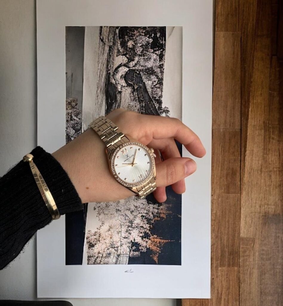 Kadın Bakır Metal Kordonlu Saat